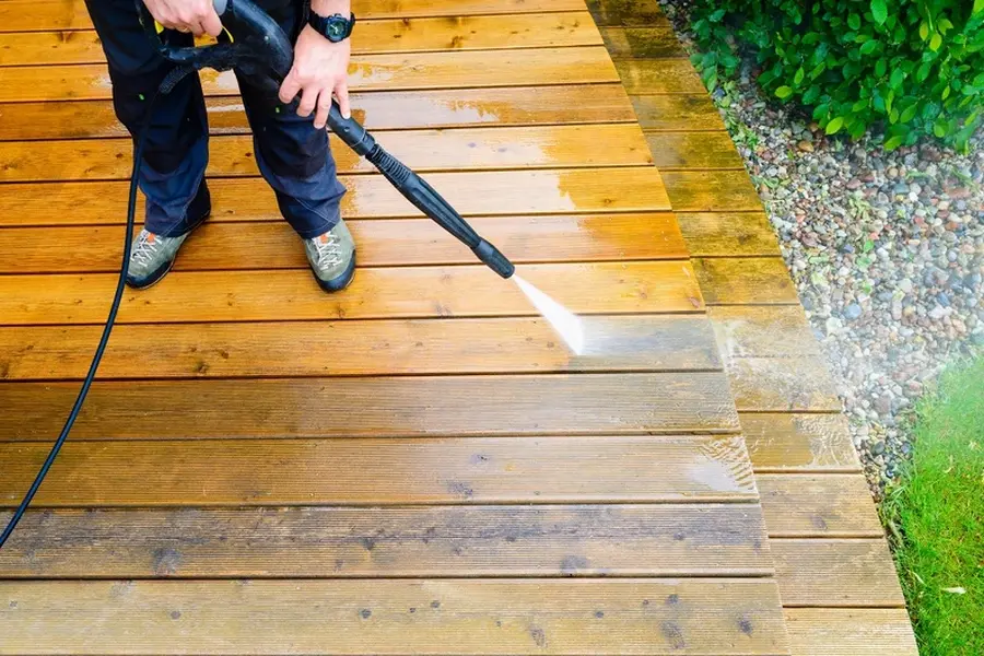 Top Benefits Of Regular Pressure Washing For Homeowners in Overland, MO